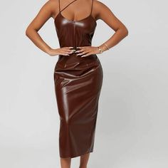 I Love This Dress! Chocolate Brown Faux Leather Stretchy Body Con With Center Slit Inside Is Lined Not Sticky Like Most Dresses This Material Center Zipper In Back If The Added Slant Strap Isn't For You I Am Sure U Can Cut It Off . This Runs Big. Brown Leather Dress Outfit, Plum Midi Dress, Aqua Mini Dress, Leather Dress Outfit, Sleevless Dress, Brown Leather Dress, Tropical Maxi Dress, Blue Skater Dress, Target Dress