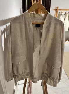 Fashion Sewing Projects, Tweed Jacket Outfit, Quick Fashion, Girlfriend Shirts, 2piece Outfits, Summer Coats, Linen Jackets, Linen Fashion, Hijab Fashion Inspiration