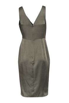 Slip into some casual satin this weekend with this simple yet sleek dress from Reiss. Featuring a surplice neckline and buttons down the side, this versatile midi dress will be your go-to piece for an effortless look. Pair with a crossbody bag and sandals or dress it up with heels. Size 8 100% Polyester Invisible zipper back Surplice style Front button detail Back zipper Bust 35" Waist 30" Shoulder to hem 42" French Girl Chic, Sleek Dress, Chic Shop, Surplice Neckline, Buy Shoes Online, Vacation Style, Size 8 Dress, French Girl, Touch Up