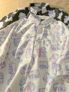 Origin: CN(Origin)Material: PolyesterMaterial: Stretch & SpandexMaterial: AcrylicClothing Length: RegularDecoration: Pockets Style Soft Girl, Korean Fashion Aesthetic, Cute Summer Shirts, Harajuku Shirt, Funny Bears, Harajuku Outfits, Aesthetic Shirts, Cute Blouses, Next Clothes