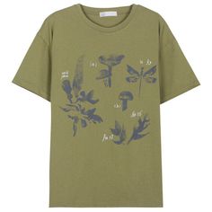 Green Garden Plant Aesthetic T-Shirt Elevate your style with our elegant Green Garden Plant Aesthetic T-Shirt. The perfect blend of comfort and beauty, this shirt showcases a stunning green garden plant design that will make you stand out in any crowd. Enjoy the benefits of being fashionable and comfortable all at once. Size:• S: Bust: 108cm/ 42.5 in. Length: 63cm/ 24.8 in. Sleeve: 35cm/ 13.8 in• M: Bust: 112cm/ 44.1 in. Length: 65cm/ 25.6 in. Sleeve: 37cm/ 14.6 in• L: Bust: 116cm/ 45.7 in. Leng Fairy Garden Aesthetic, Goblincore Aesthetic Outfits, Fairy Grunge Aesthetic, Goblincore Aesthetic, Artsy Outfit, Mushroom Print, Garden Aesthetic, Collared Greens, Plant Aesthetic