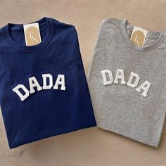 Our Dada Tshirt makes the perfect gift to all the dads out there for any occasions - Father's Day Gift, pregnancy announcements, dad's birthdays, Christmas gift for dad and more! - Please note: these shirts are not sold as a set! They need to be purchased individually. - These letters are iron-on patched and is heat pressed, not embroidered. Rest assured, they won't fall off. - All our shirts run a unisex fit. They are naturally oversized, so we highly recommend choosing your actual size! Size d Pregnancy Announcement For Husband, Dada Shirt, New Dad Gifts, First Time Dad Gifts, First Time Dad, Pregnancy Announcements, Christmas Gift For Dad, Gifts For New Dads, Dad Gifts