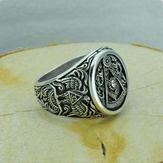 "Beldiamo 10 g Sterling Silver Past Master Masonic Symbol Ring Big Signet Freemacon Ring Gift Men Masonic Gift Jewelry * 100% polished solid sterling silver * .925 trademark stamp * Solid sterling silver weight: approx. 10 Grams, depending on the size of the ring * Measurement of ring face : 18 mm / 0.39 in x 15 mm / 0.59 in * Crafted and polished by hand * R0206-GJ-10 Fact Past Master Masonic Symbol-The Compass, Square, Sun, and Quadrant in the world. his symbol includes the Square as a reminde Classic Stainless Steel Round Jewelry, Classic Nickel-free Ring, 925 Silver Symbolic Ring, Symbolic 925 Stamped Jewelry Ring, Symbolic 925 Stamped Ring Jewelry, Stamped 925 Symbolic Ring Jewelry, Symbolic White Gold Stainless Steel Jewelry, Symbolic Adjustable Jewelry For Formal Occasions, Symbolic Oval Nickel-free Jewelry