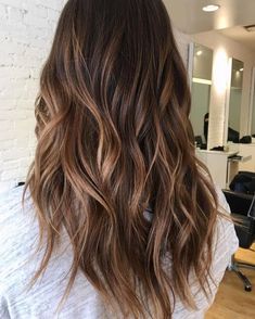 Beautiful Light Brown Hair, Brown Hair Tones, Brown Hair Color, Hair Color Light Brown, Brown Hair Balayage, Brown Balayage, Trendy Hair Color, Balayage Brunette, Hair Shades