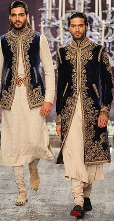 Tarun Tahiliani : India Bridal Outfits Wedding, Marriage Dress For Men, Middle Eastern Clothing, Groom Sherwani, Stylish Men Wear, Prince Clothes