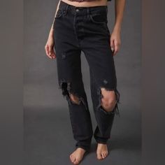 New With Tags Fall Distressed Black Bottoms, Edgy Black Bottoms For Everyday, Edgy Black Everyday Bottoms, Jeans Free People, Free People Jeans, Low Waisted, Free People Black, Jeans Color, Baggy Jeans