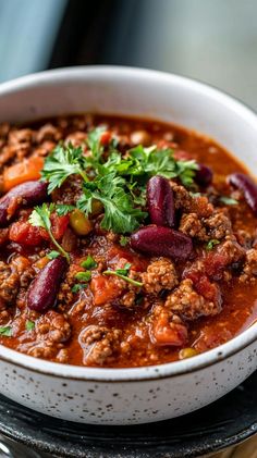 Best Texas Chili Recipe, Authentic Texas Chili, Summer Chili, Chili Recipe Food Network, Best Chili Recipes, Hawaiian Chili, Texas Chili Recipe, Beef Chilli