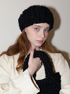 Composition : Wool 100%Color : BlackCountry of Origin : Republic of Korea White Crochet Scarf, Black White Crochet, Crochet Hairband, White Crochet, Hair Accessories Headbands, Handmade Crochet, Crochet Scarf, The 100, Composition