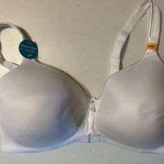 34dd. You Can Cross The Back Vanity Fair Bras, Bra Brands, Vanity Fair, Women's Intimates, The Back, Color White, Vanity, Bra, Brand New