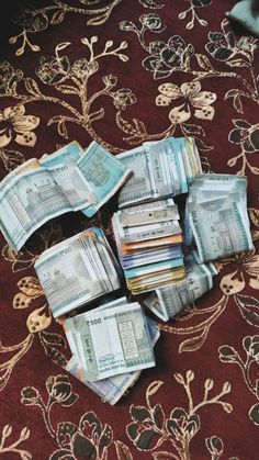 Money Images Cash Indian, Astrology Meaning, Funny Images With Quotes, Earning Money Online, Album Cover Wallpaper Collage, Money Vision Board, Nightclub Aesthetic, Money Collection, Dont Touch My Phone Wallpaper