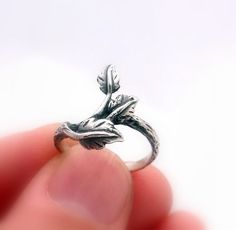 Leaf ring, sterling silver ring, leaf ring silver, silver ringsThis dainty leaf ring has an exquisite style and it is an adorable silver jewelry. I am sure that you will love it. It is my author unique jewelry. It is handmade Sterling Silver Ring. I add oxidizing to give the ring more expression and sensitiveness.* Weight: 2.5 gr* Material: 925 sterling silver* Shipping: The order will be ready for 3 days after completing the purchase. Items ship within 3-5 weeks. It may take longer to arrive (u Leaves Ring, Silver Leaf Ring, Twig Ring, Branch Ring, Handmade Sterling Silver Rings, Jewellery Sketches, Midi Ring, Big Rings, Leaf Jewelry