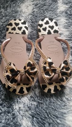 Sandal Rajut, Spring Footwear, Mode Batik, Fancy Flip Flops, Custom Flip Flops