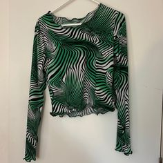 Handmade Y2k Style Top Bought On Depop. Never Worn, Didn’t Fit Me. Green Zebra, Y2k Style, Black Green, Room Ideas, Swirl, Top Styles, Long Sleeve Tees, Blouses, Tops & Tees