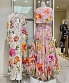 Rahul Mishra, Instagram Visual, Lehenga Designs Simple, Lehenga Blouse Designs, Designer Party Wear Dresses, Embroidery Designs Fashion, Party Wear Indian Dresses, Bridal Blouse Designs