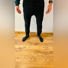 Men’s Cotton On Denim Stretch Joggers Solid Black With Moto Details On The Knee. Brand New Condition Without Tags. Slim Fit Black Bottoms For Streetwear, Black Tapered Leg Cargo Jeans, Black Relaxed Fit Tapered Leg Cargo Jeans, Black Denim Cargo Jeans With Tapered Leg, Urban Black Jeans With Tapered Leg, Black Stretch Straight Leg Cargo Jeans, Black Urban Tapered Leg Jeans, Black Tapered Leg Denim Pants, Black Denim Tapered Leg Pants