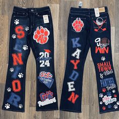 Cute Homecoming Pants Ideas, Football Jeans, Senior Jeans Ideas High Schools, Senior Pants Ideas, Hoco Pants, Homecoming Jeans Ideas, Senior Clothes, Homecoming Jeans, Hoco Jeans