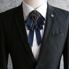 Black Dark Blue Pre Tired Self Bow Tie Mens Rhinestone Crystal Wedding Bowtie Necktie on Storenvy Cravat Tie, Blue Bow Tie, Diamond Bows, Pre Tied Bow Tie, Tie Design, Black Suit, Blue Bow, Black Rhinestone, Style Streetwear