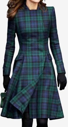 Office-ready outfit ideas Winter Womens Dresses, Work Attire Professional, 2023 Clothes, Fall Wishlist, Looks Kate Middleton, Librarian Style, Midi Dress Formal, Elegant Midi Dresses, Slim Fit Dress