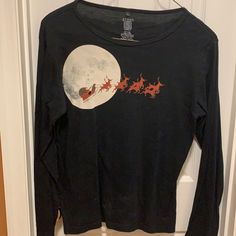 Green 3 Black Christmas T Shirt In Black. Xl. Long Sleeves. Excellent Condition. Never Worn. Black Christmas, Christmas T Shirt, Christmas Tshirts, Long Sleeve Tees, Long Sleeves, Womens Tops, Tops & Tees, T Shirts, Long Sleeve