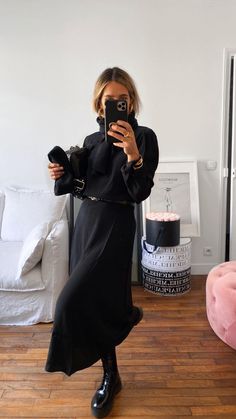 All Black Business Dress, Black On Black Outfits Work, All Black Outfit Styling, Hipster Date Night Outfit, Black Rollneck Outfits, Midi Dress Fall Outfit Boots, Womens Winter Shoes 2022, Reformation Work Outfit, Beautiful Casual Dresses Simple