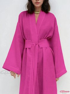 Vintage-Style Flowing Kimono Wrap Dress Kimono Wrap Dress, Kimono Outfit, Mode Kimono, Long Sleeve Kimono, Retro Fashion Women, Kimono Design, Long Linen Dress, Mode Abaya, Autumn 2023