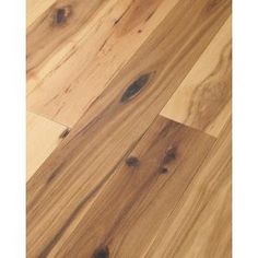 an image of wood flooring that looks like it has been cleaned and is ready to be used