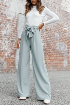 Spring Business Casual Outfits, Spring Business Casual, Chic Business Casual, Traje Casual, Elegante Casual, Dresses By Length, Pantalon Large, Professional Outfits, Business Casual Outfits