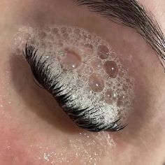 How To Clean Eyelashes, Make Up Diy, Eyelash Extension Supplies, Lash Salon, Volume Eyelash Extensions, Eyelash Extentions, Branding Photoshoot Inspiration