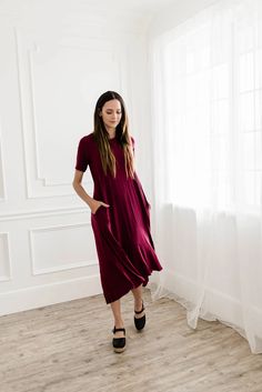 This casual modest dress for women is so beautiful for summer and fall. It is a casual fashion with short sleeves and is burgundy. Add it to your closet today! #fallstyle #modestclothing Lady Dress, Black Dresses Casual