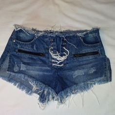 Brand New With Out Tags Tag Fell Off Excellent Condition Forever 21 Cut Off Shorts Size Small Denim Shorts Edgy Denim Blue Bottoms For Summer, Edgy High-waisted Jean Shorts, Edgy Dark Wash Summer Shorts, Forever 21 High-waisted Blue Jean Shorts, Forever 21 Medium Wash High-waisted Shorts, Forever 21 Blue Cutoff Shorts, Forever 21 Blue Jean Shorts, Forever 21 Medium Wash Shorts, Edgy High-waist Denim Shorts