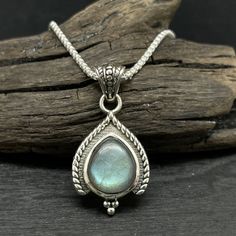 Sterling Silver Labradorite Necklace Labradorite Necklace, Labradorite Necklaces, Labradorite Pendant