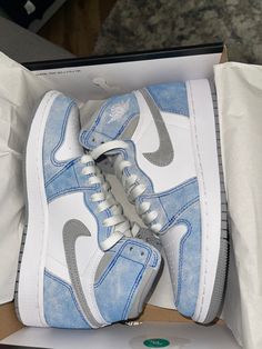 Jordan 1 Blue And White, White And Blue Shoes, White Jordan 1, Jordan 1 Sneakers