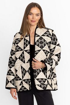 Embellished with an eye-catching graphic pattern, the Quilted Jacket is crafted from a unique cotton blend. Featuring an open front and cozy quilted body, this jacket is finished with slip pockets at the sides. Layer over a mock turtleneck and pair with wool trousers and kitten heels for a day at the office. Women's Quilted Jacket by Johnny Was in Ramel Plaid, Size XL, Cotton Quilted Jacket Pattern, Quilted Clothing, Womens Quilted Jacket, Quilt Jacket, Creative Stuff, Boho Chic Outfits, Wool Trousers, Quilted Coat, Patchwork Quilt