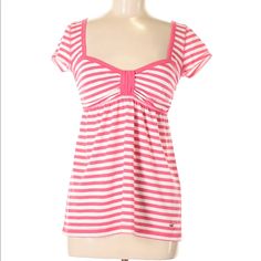 Medium Hollister Top, Pink And White Stripes, Sweetheart Neckline. New Without Tags. No Rips, Tears, Or Stains. Smoke Free, Pet Friendly Home. Bundle Multiple Items From My Closet To Save On Shipping Costs. I Consider All Reasonable Offers. 23.5” Chest 29” Length Striped Top Outfit, Kawaii Outfit Ideas, 2000s Clothes, 2000s Outfits, 2000s Fashion Outfits, Gorgeous Clothes, Pink And White Stripes, Jewelry Outfit, House Dress