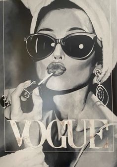 Cornell Dorm, Vogue Wall Art, Vintage Vogue Covers, Vogue Vintage, Poster Room, Bedroom Posters, Fashion Wall Art