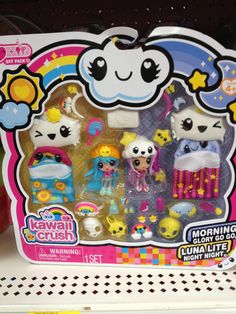 the littlest pet shop toy set is in its package, including toys and accessories