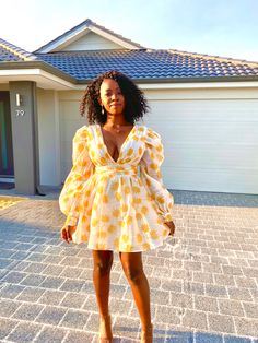 Elegant V-neck Shirt Dress For Brunch, Elegant Button-up Dress For Brunch, Elegant Button-up Maxi Dress For Brunch, Chic Button-up Daytime Dress, Summer Button-up Mini Dress For Brunch, Fancy Skirts, Classy Gowns, African Print Tops, Ankara Dress Styles