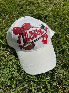 hand painted custom college trucker hats!!  customize by school, color, and design!! perfect for the next gameday!! Custom Ball Hat, White Trucker Hat For Game Day, Game Day White Trucker Baseball Cap, White Trucker Baseball Cap For Game Day, White Sports Fan Trucker Hat For Game Day, Customizable White Trucker Hat For Sports Fans, Painted Hats Diy, Hand Painted Trucker Hats, Painted Trucker Hats