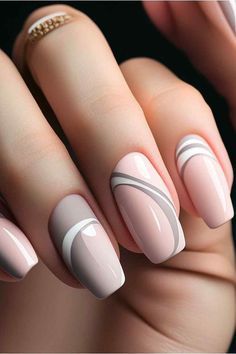 nail art Summer Nails Basic, First Day Of School Nails, Cute Back To School Nails, Nails Shorties, Nail Inspo Trendy, Firework Nail Art, Firework Nails, Nails Elegant, Valentine Nail Art