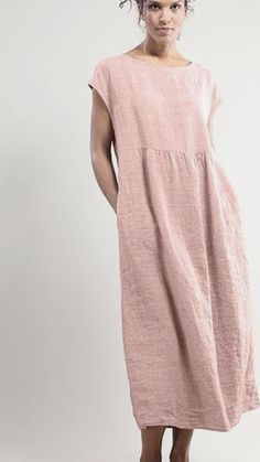 Dusty rose linen tunic Linen Fashion, Summer Linen Dresses, Trending Fashion Outfits, Summer Linen, Linen Tunic, Linen Maxi Dress, Daily Dress, Trend Fashion, Luxe Fashion