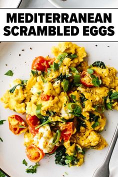 Mediterranean scrambled eggs Mediterranean Diet Recipes Breakfast, Mediterranean Diet Breakfast, Mediterranean Diet Food List, Zone Recipes, Mediterranean Breakfast, Scrambled Eggs Recipe, Mediterranean Diet Meal Plan