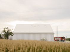 fire station . Dolní Jirčany SOA architekti . photos: © Alex Shoots Buildings The firehouse is designed in such a way that its shape and volume resembles the typology of rural barns. Its rectangular shape and gabled roof also create a visual connection to the elementary school across the street. It is located on municipal … Continue reading SOA architekti