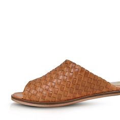 · Sandal upper, base, and heel made of 100% Calfskin leather; 100% Goatskin lining· Runs true to size. If in between sizes, we recommend ordering up a half size Slide into summer with The Miranda Woven Sandal. Featuring a comfortable low heel, these are entirely handmade in Le Marche, Italy from buttery-soft calfskin leather and a smooth goatskin lining. Its woven detail adds just enough texture to elevate any outfit, from a t-shirt and shorts to a silky slip dress. TRANSLATE with x English Arab Summer Slip-on Mules With Leather Sole, Spring Leather Sandals With Woven Sole, Woven Leather Slides For Spring, Spring Slides With Woven Leather, Classic Mules With Leather Footbed For Vacation, Classic Summer Mules With Rubber Sole, Classic Leather Mules For Vacation, Open Toe Woven Leather Heels, Summer Mules With Rubber Sole And Open Heel