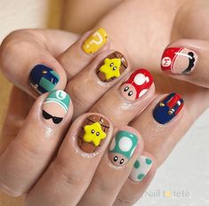 Mario Nail Art Designs, Gaming Nail Art, Super Mario Nails Art, Mario Inspired Nails, Nail Cartoon Design, Super Mario Nail Designs, Mario Themed Nails, Mario Bros Nails Art Designs, Nail Designs Characters