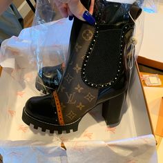 Brand New Lv Boot With Box. Designer Boots For Women, Cute Boots For Women, Lv Boots, Cute High Heels, Gucci Boots, Luxury Boots, Fashion Shoes Boots