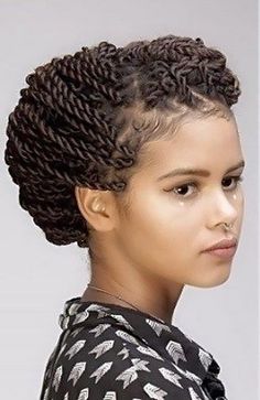 27 Chic Senegalese Twist Hairstyles for 2021 - The Trend Spotter Twist Hairstyles Updo, Crochet Extensions, Senegalese Twist Crochet Hair, Twist Box Braids, Bridesmaids Hair