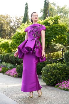 Cap Sleeve textured satin ruffle peplum top with velvet embroidery paired with textured satin high waist pencil skirt Peplum Gowns Classy, Peplum Dress Formal, Pencil Skirt With Ruffles, Peplum Top With Skirt, Purple Pictures, Proverbs Woman, Satin Dresses Long, Peplum Gown, High Waist Pencil Skirt