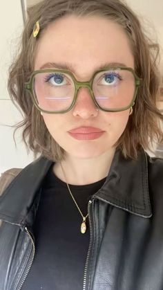 Glasses And Piercings, Artsy Glasses Frames, Enya Glasses, Green Frame Glasses, Enya Umanzor Glasses, Funky Glasses Aesthetic, Big Chunky Glasses