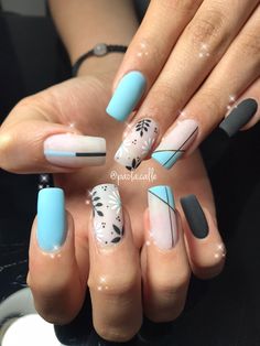 Trendy Summer Nails 2023, Make Nails, Trendy Summer Nails, Summer Nails 2023, Hard Gel Nails, Gold Glitter Nails, Long Acrylic Nail Designs, Square Nail Designs, Basic Nails