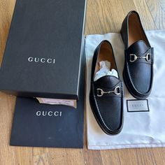 Brand New Authentic Gucci Leather Loafers For Men With Tags, Box, 2 Shoe Dust Bags, And A Shopping Bag. Gucci Luxury Loafers With Leather Lining, Designer Loafers With Leather Lining For Galas, Gucci Business Loafers, Luxury Gucci Leather Dress Shoes, Gucci Modern Black Loafers, Designer Gucci Loafers With Leather Lining, Gucci Luxury Leather Dress Shoes, Gucci Designer Leather Formal Shoes, Gucci Designer Dress Shoes For Galas